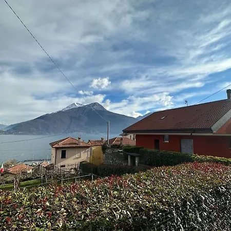 Casa Nella Semesterbostad Pianello Del Lario