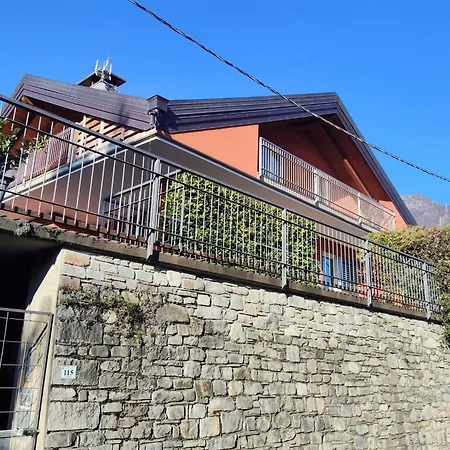 Casa Nella, Vista Pianello Del Lario