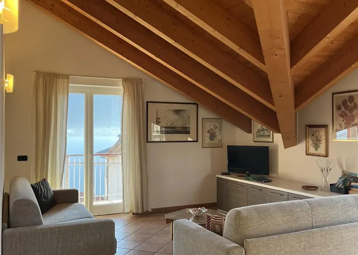 Casa Nella, Vista *